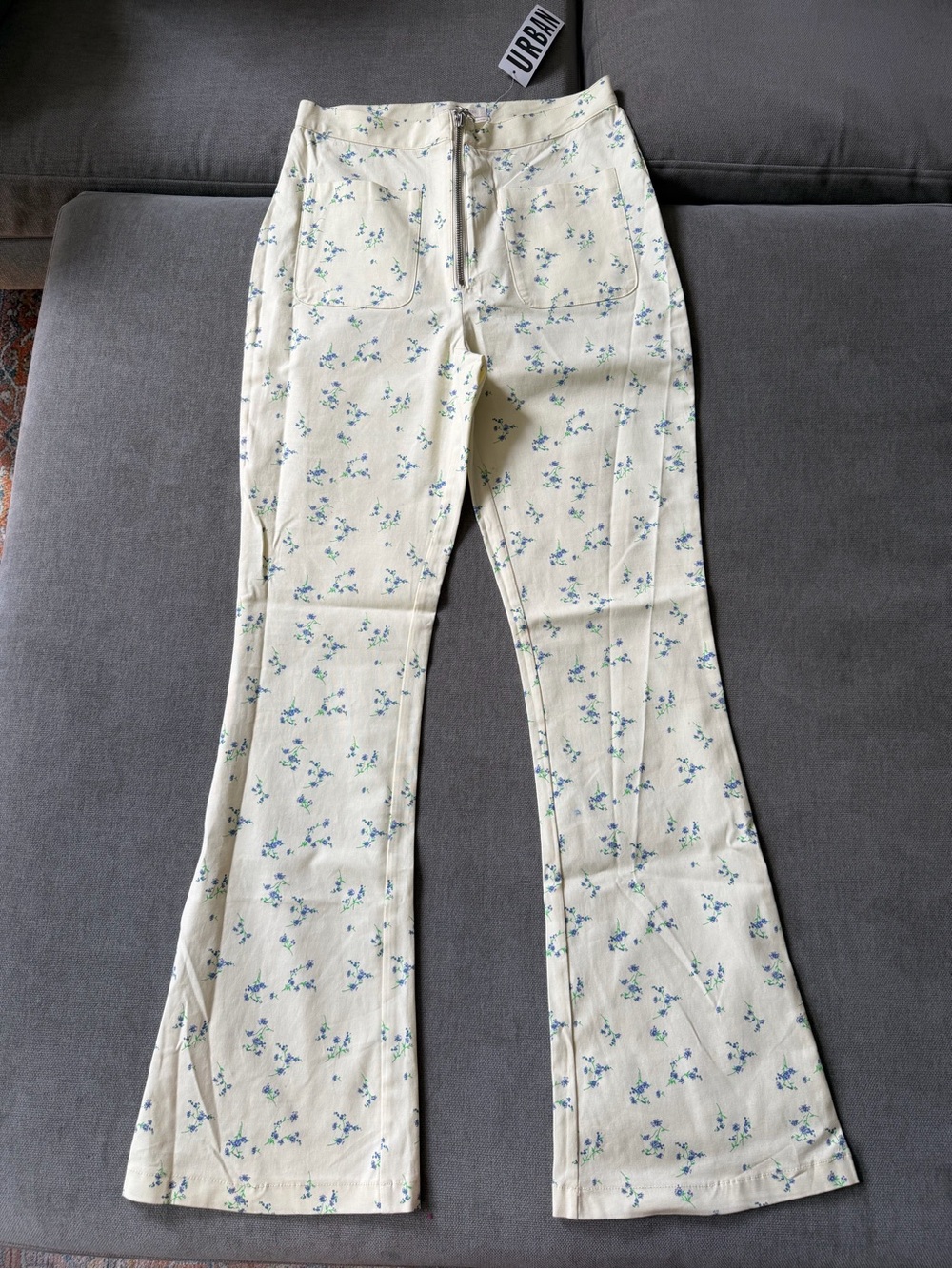 NWT Urban Outfitters Floral‎ Flare Pants Cream Blue Ditsy